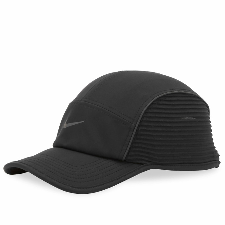 Photo: Nike Running Men's Fly Cap in Black/Anthracite/Black