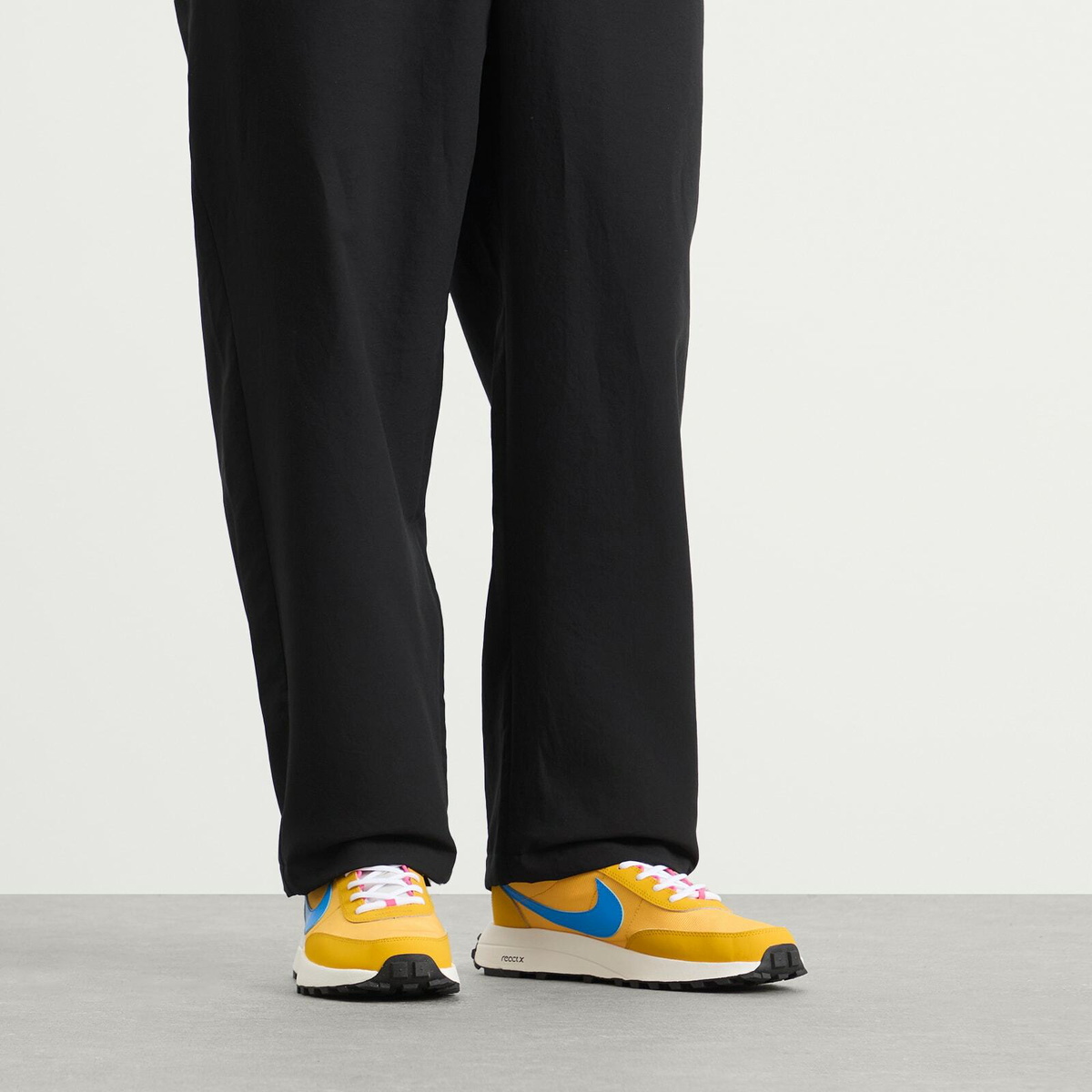 Nike Men's ACG LDV Sneaker in Dk Sulfur/Photo Blue/Sail/White/Black/Hyper Pink