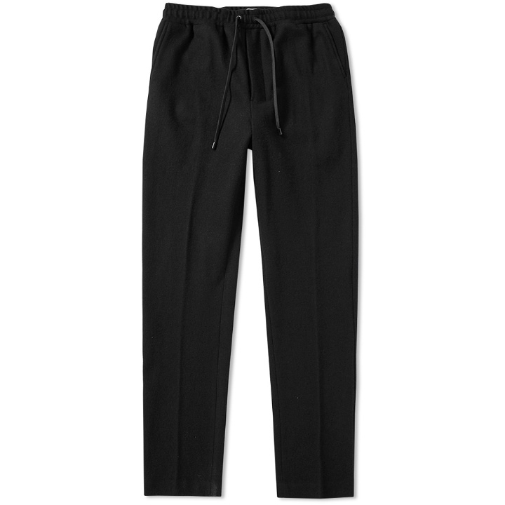 Photo: AMI Carrot Fit Trousers
