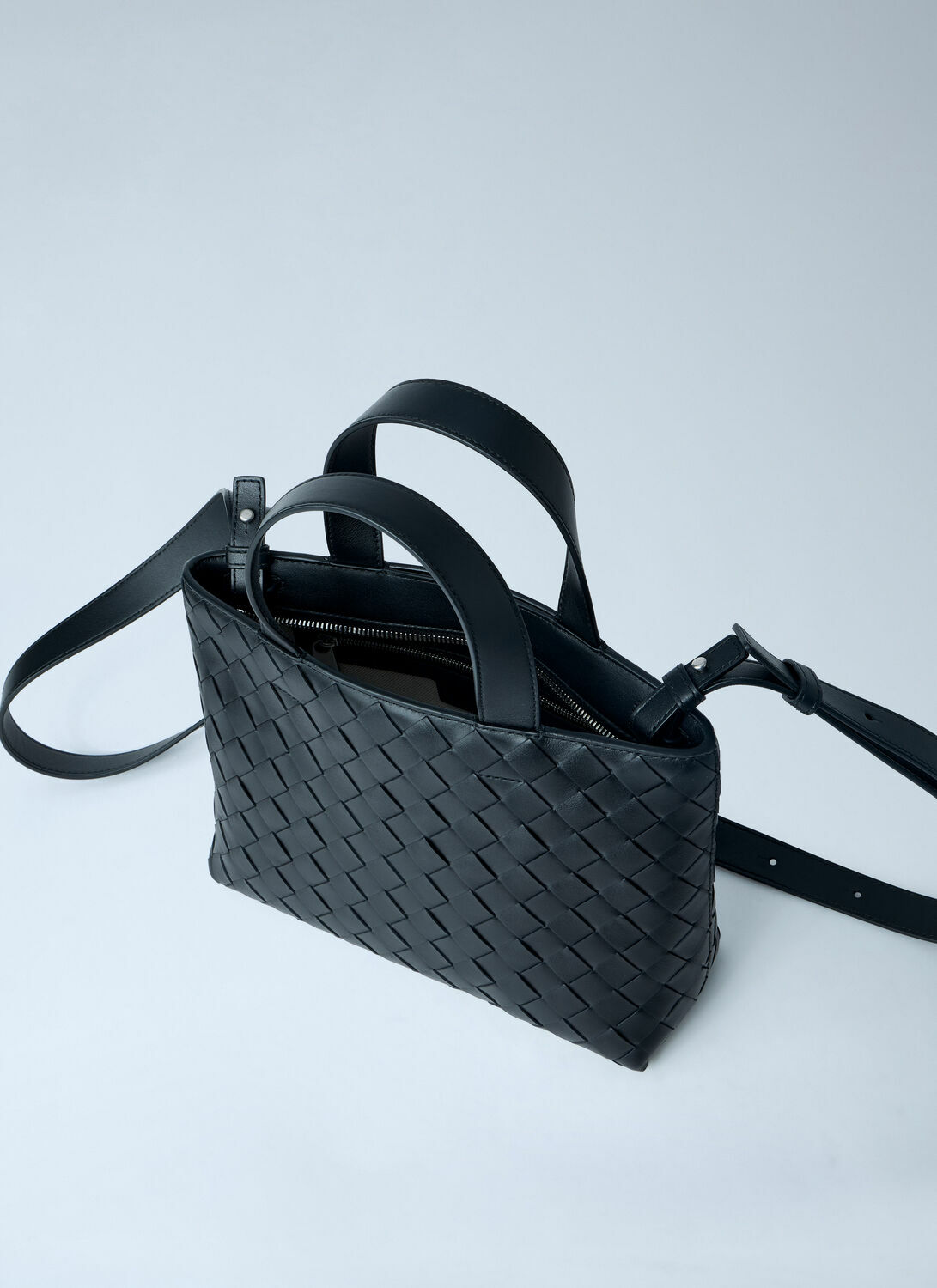 バッグ BOTTEGA VENETA Body bag Intrecciato y2k バッグ BOTTEGA VENETA Body bag Intrecciato y2k y2k Intrecciato bag