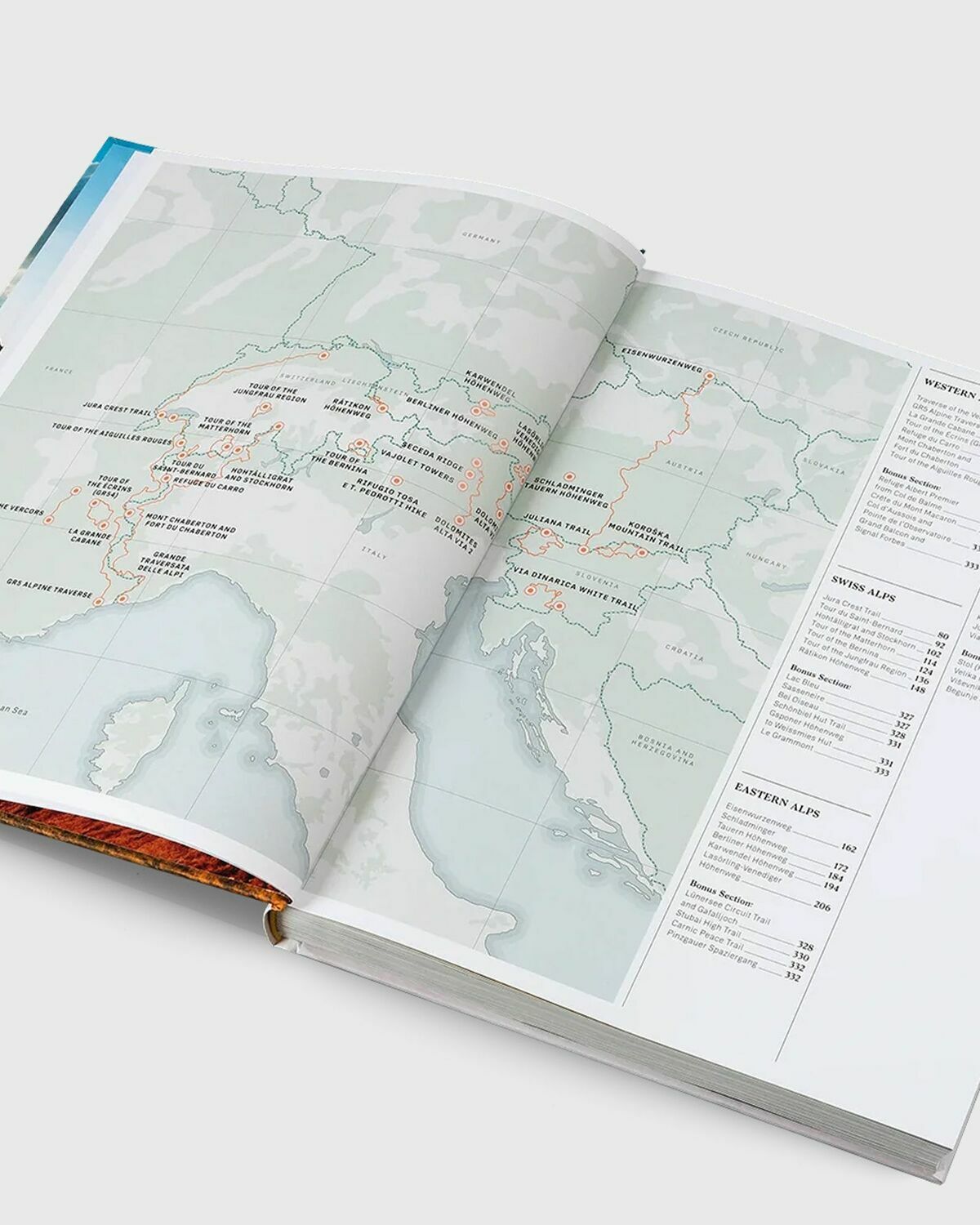 Gestalten "Wanderlust Alps: Hiking Across The Alps" By R.Klanten And A.Roddie Multi Travel
