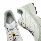 Salomon XT-6 GTX Sneaker in White/Green Milieu/Ice Flow