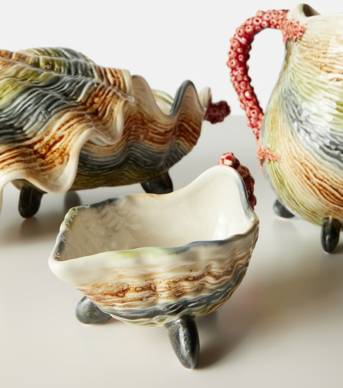 Bordallo Pinheiro Oyster earthenware jug