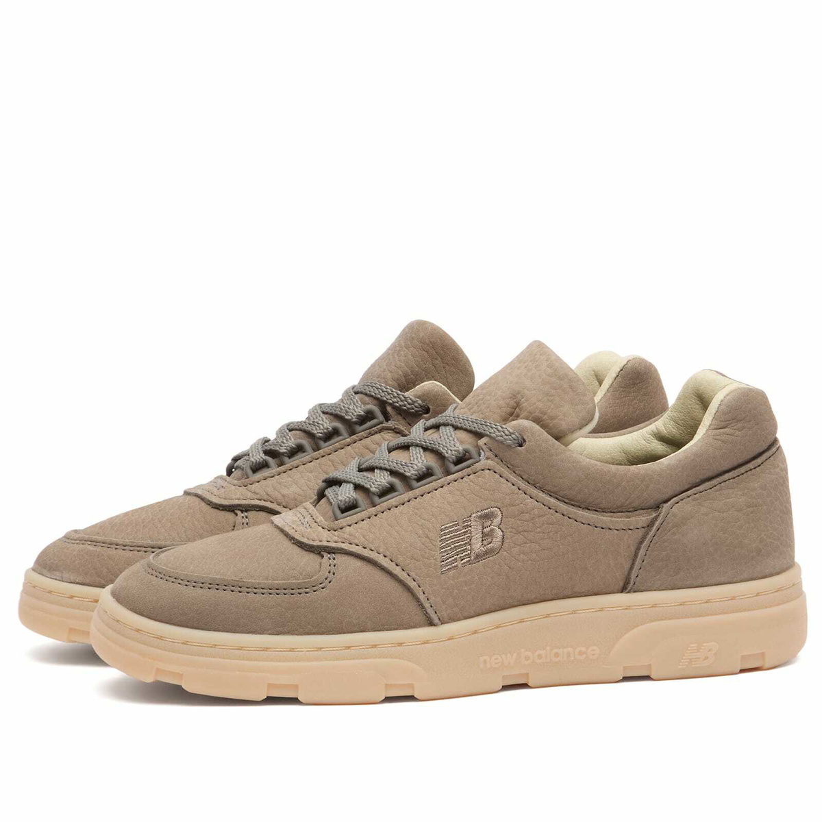 New Balance Allerdale Sneaker in Beige