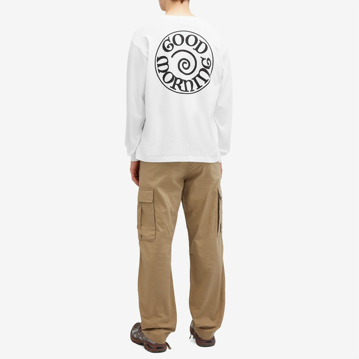 *新作アイテム* Good Morning Tapes Swirl Tee Good Morning Tapes Men's Spiral Logo Long Sleeve T-Shirt in