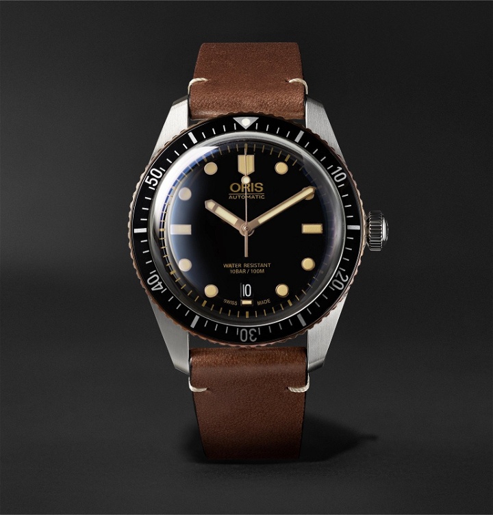 Photo: Oris - Divers Sixty-Five Automatic 42mm Stainless Steel and Leather Watch, Ref. No. 01 733 7707 4354 - Black