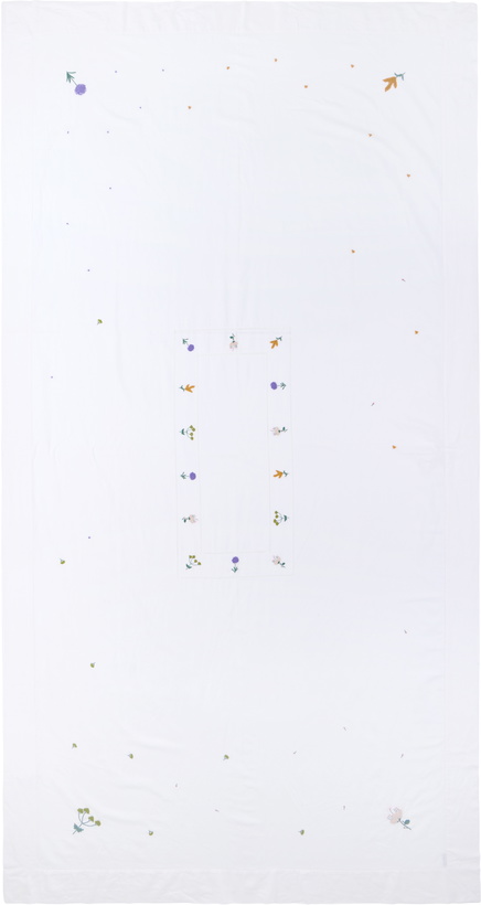 Photo: Gohar World White 'Á Jour & Flora' Embroidery Tablecloth