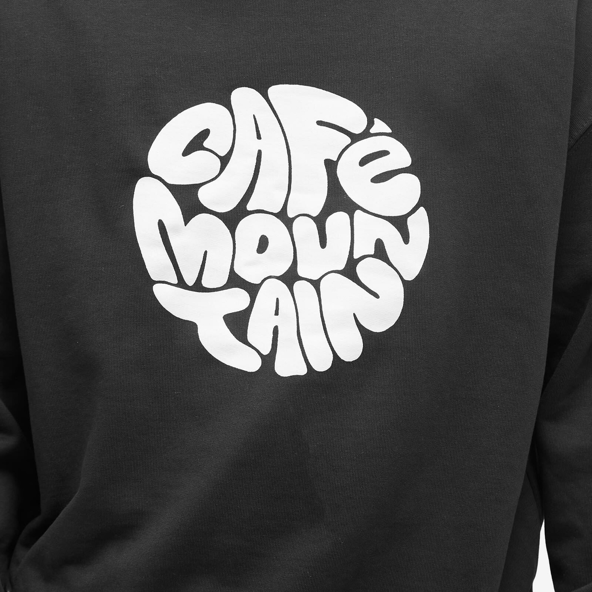 Café Mountain Men's Flow Logo Crew Sweater in Charcoal Black