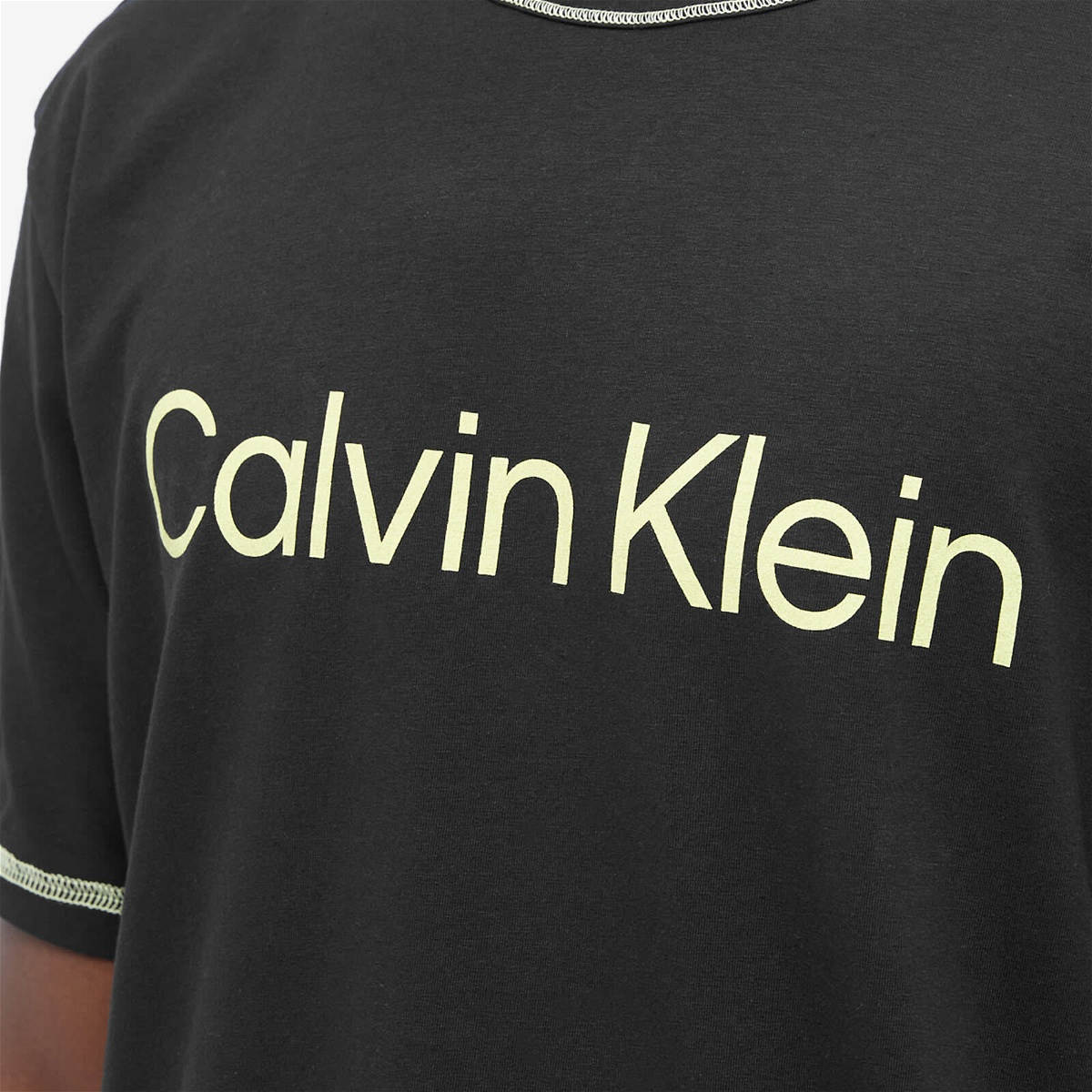 Calvin Klein Men's Future Shift Logo T-Shirt in Black Calvin Klein