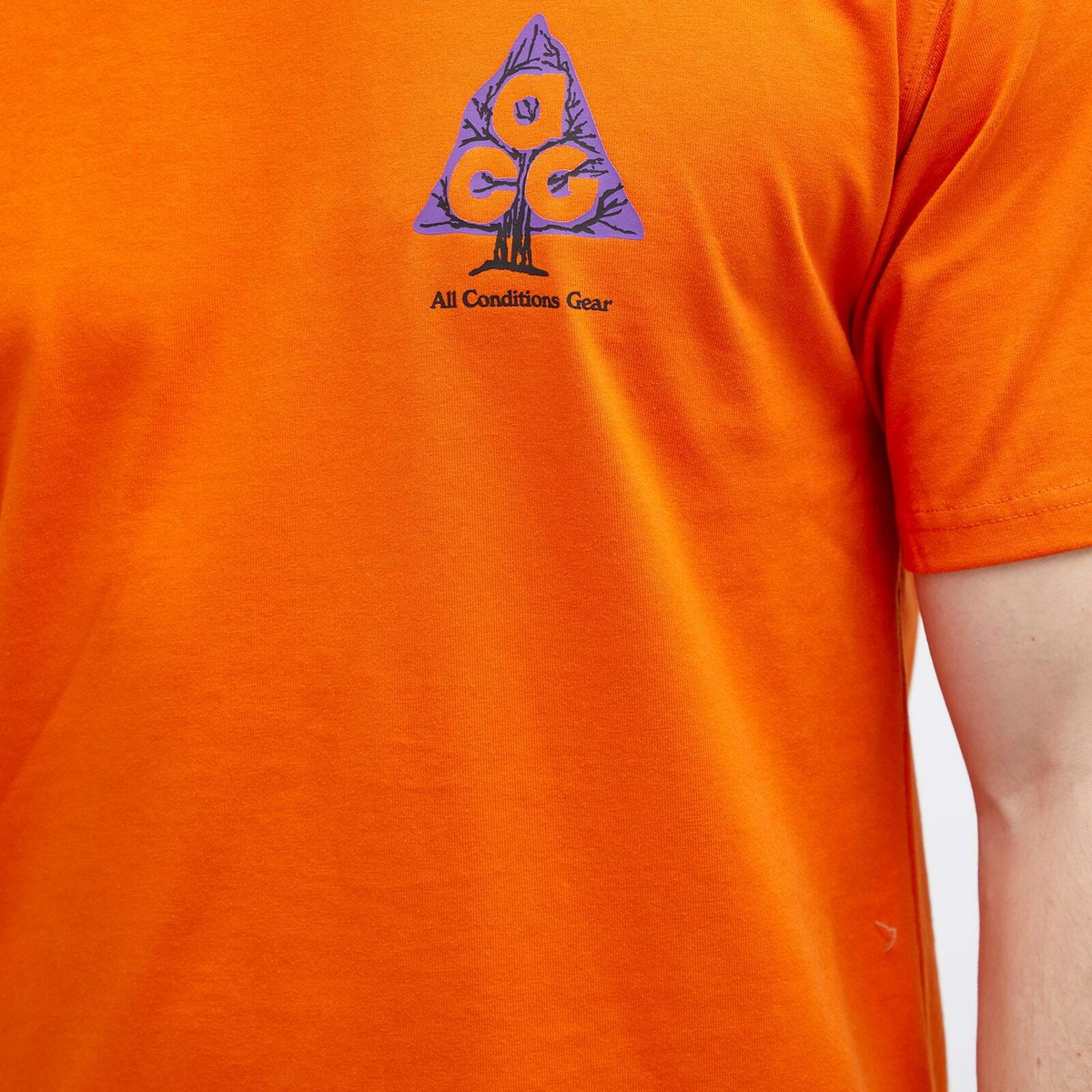 nike men acg monolithic tee rush orange
