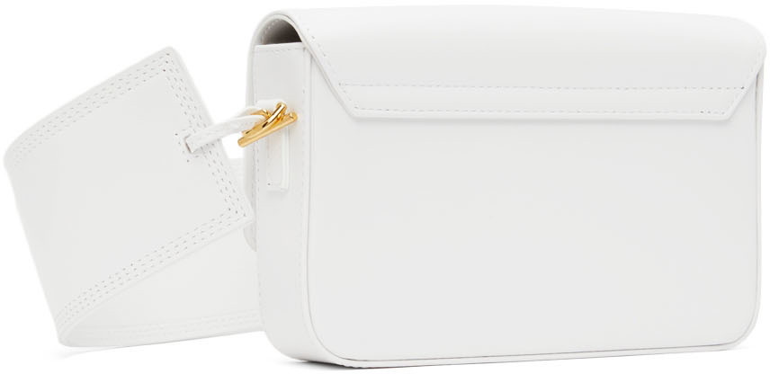 JACQUEMUS★Le Carinu レザー ショルダーバッグ ホワイト 鞄 JACQUEMUS Le Carinu leather shoulder bag | THE OUTNET