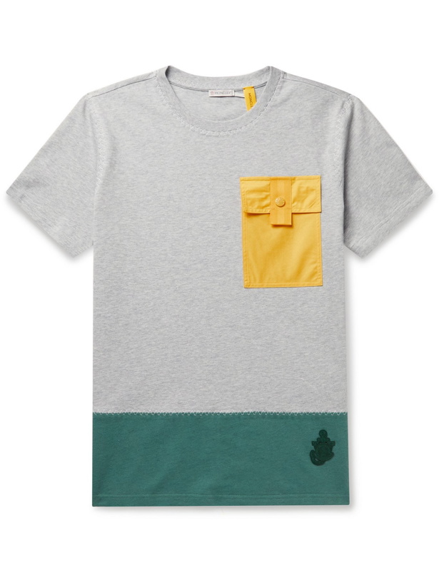 Photo: MONCLER GENIUS - 1 Moncler JW Anderson Logo-Appliquéd Colour-Block Cotton-Jersey T-Shirt - Gray