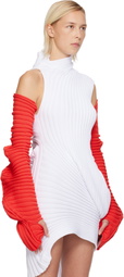 ISSEY MIYAKE Red Knit 'As It Is' Gloves