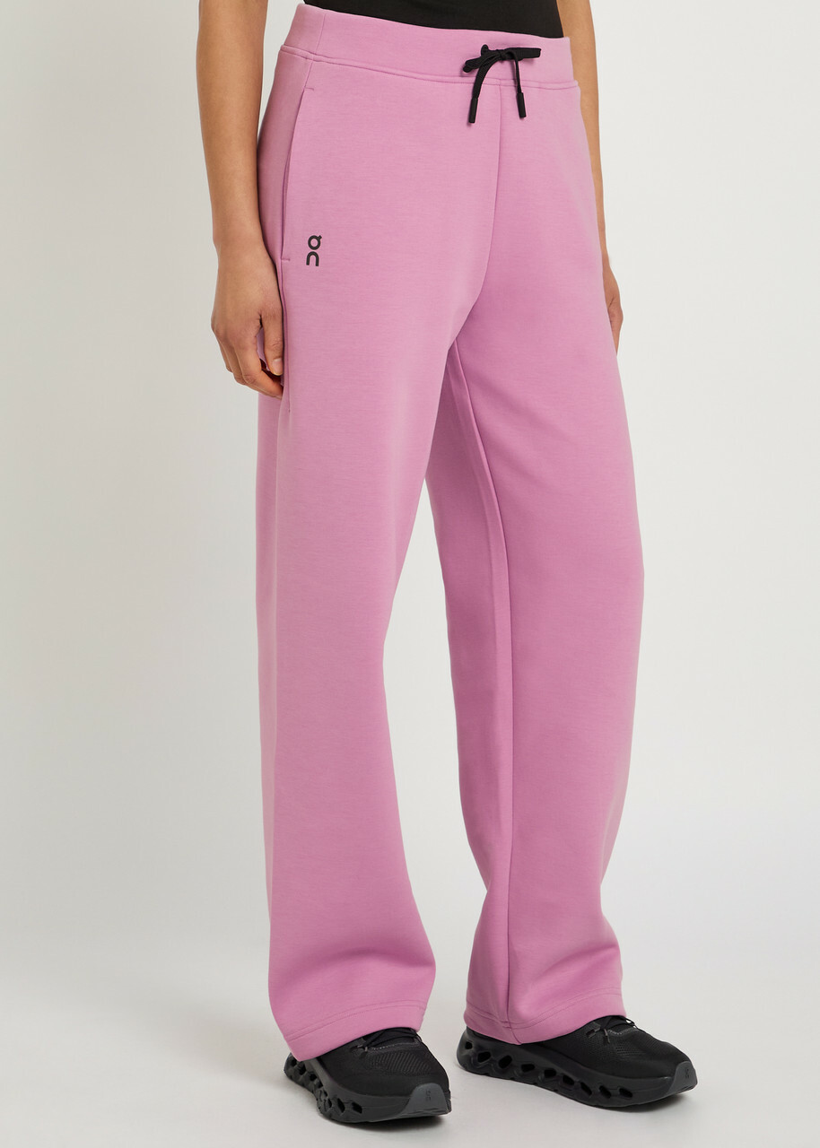 ON Focus Tech Straight-leg Sweatpants Light Purple