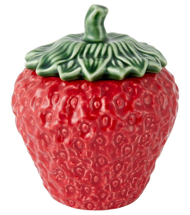 Photo: Bordallo Pinheiro Strawberries Small ceramic tureen