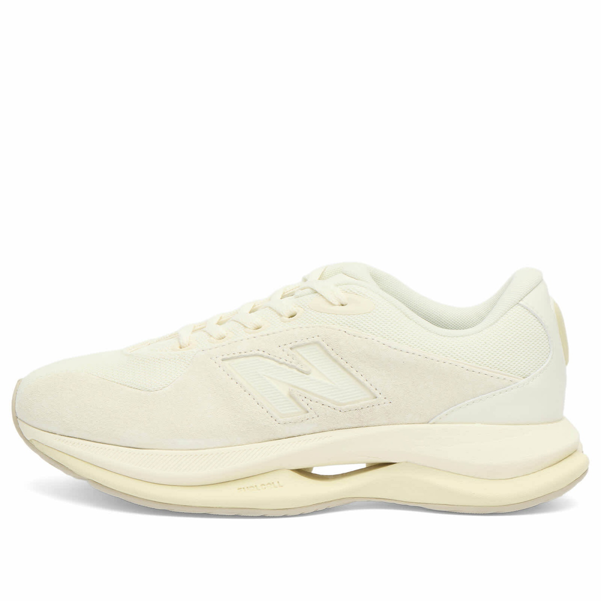 New Balance M2002RFC Sneakers in Orb Pink New Balance