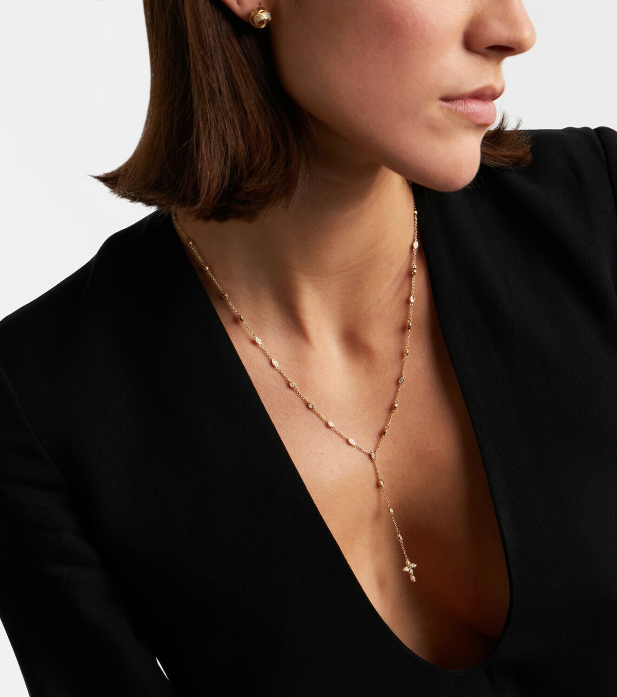 Sydney Evan Cross 14kt gold pendant necklace with diamonds
