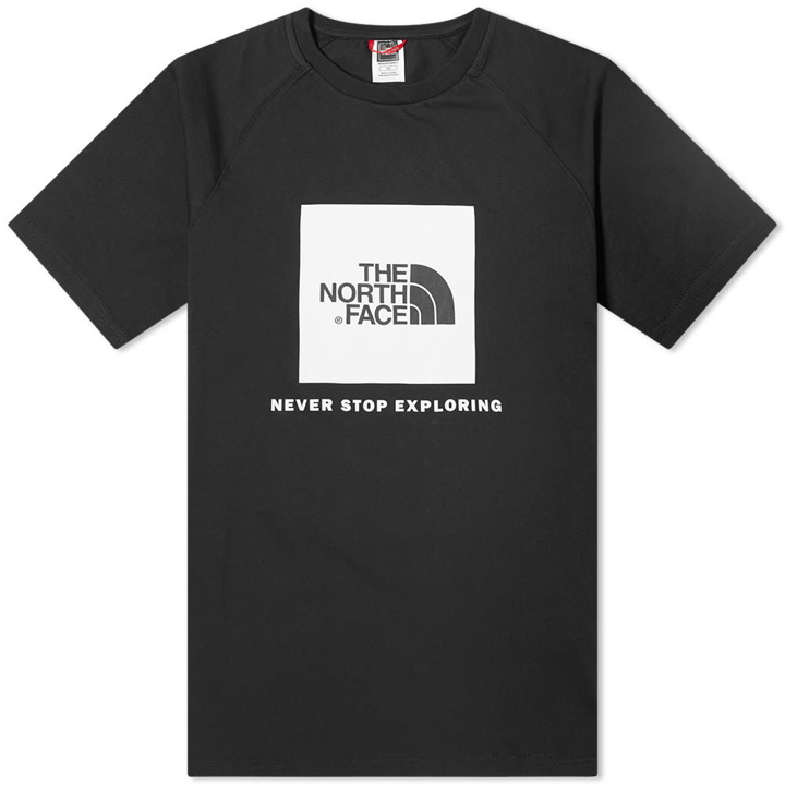 Photo: The North Face Raglan Redbox Tee