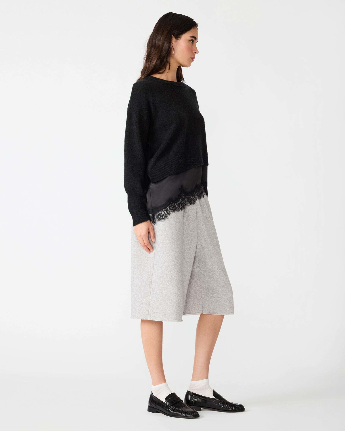 Steve Madden Aries Sweater in Black