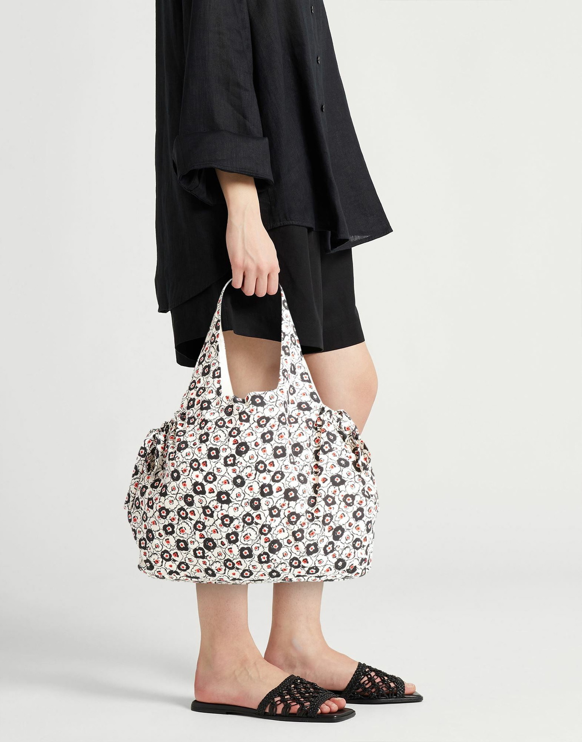 Aspesi Womens Shoulder bag in Off white