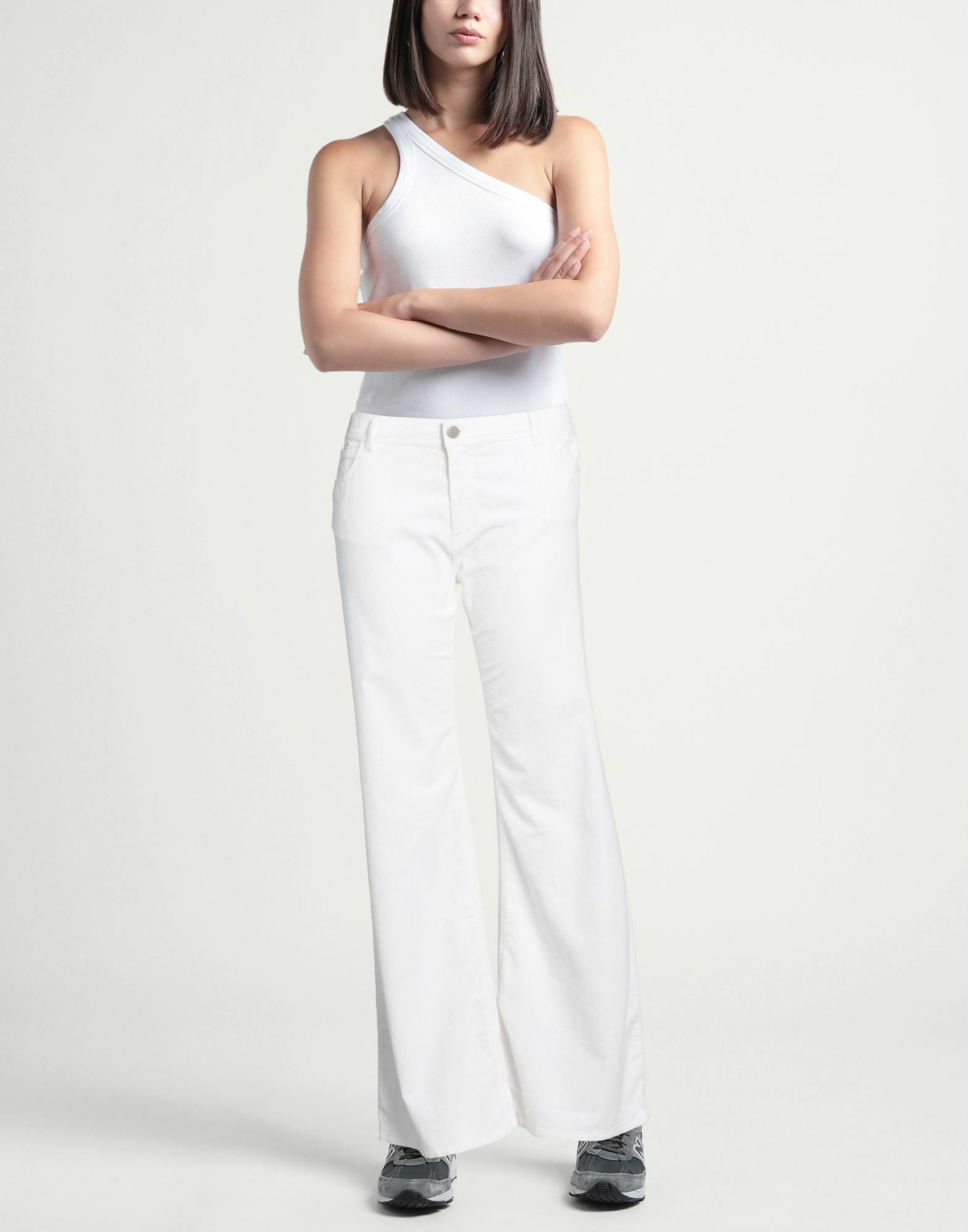 Reign Womens Pants in Ivory