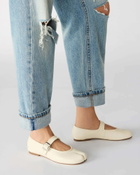 Steve Madden Calara Flats in White