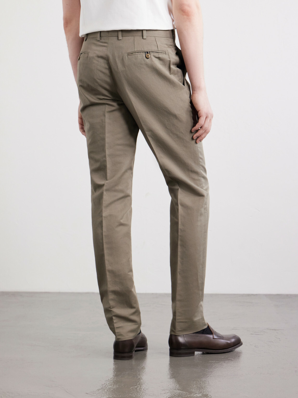 Brioni - Straight-Leg Linen and Cotton-Blend Trousers - Brown