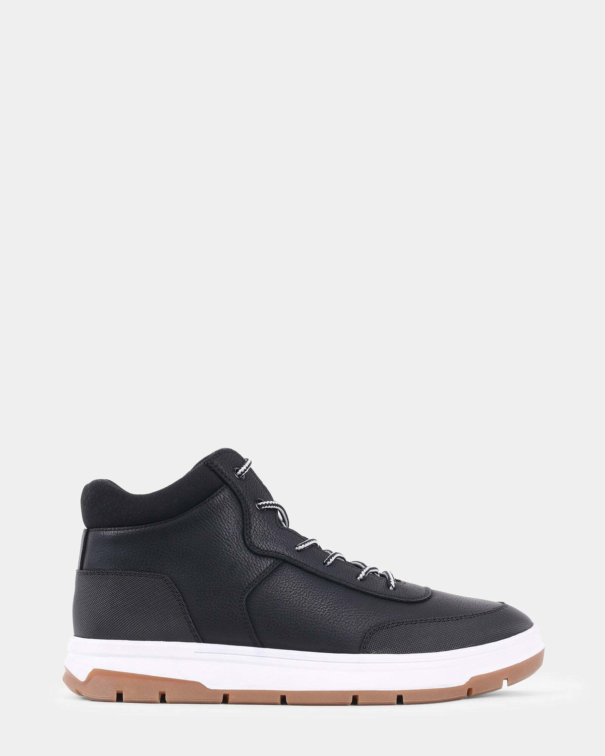 Steve Madden Tomkat Boots in Black