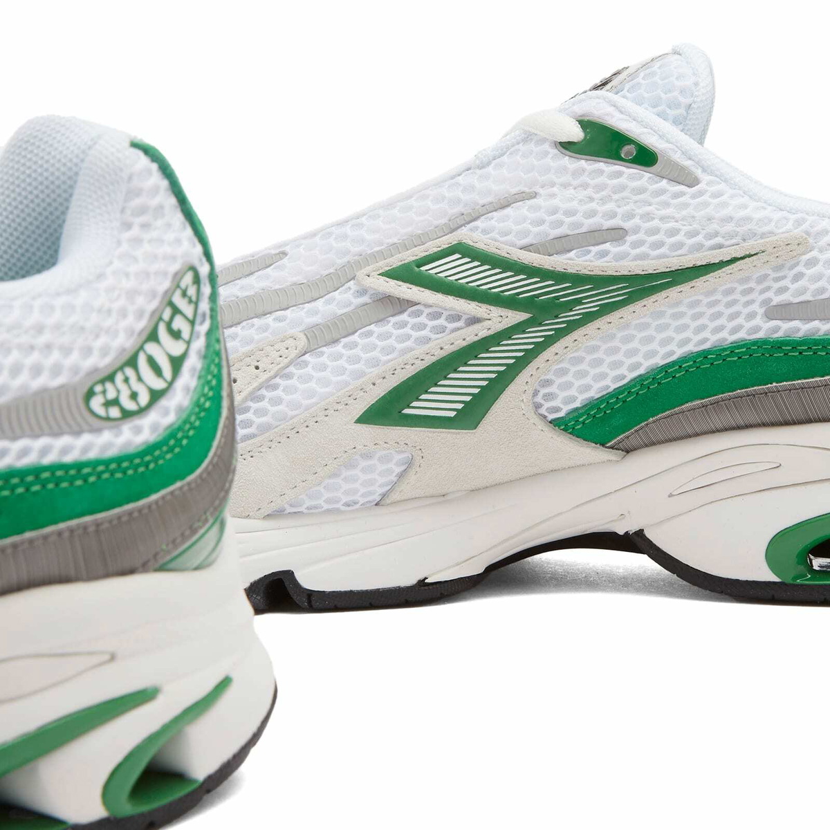 Diadora Mythos Propulsion 280 Mascotte Sneaker in Star Wht/Jelly Bean