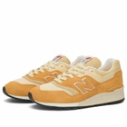 New Balance 997 Sneaker in Dried Arpricot