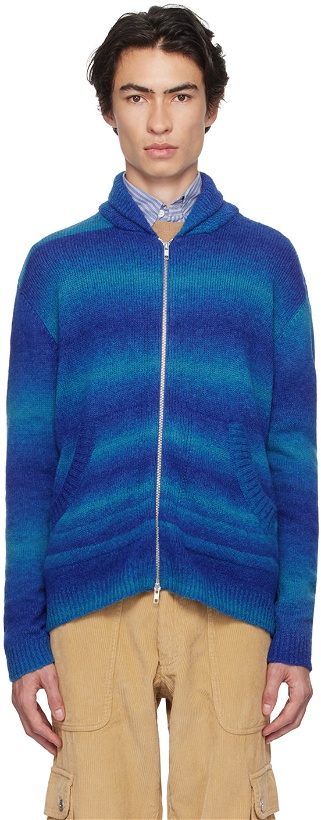 Photo: Gimaguas Blue Addo Sweater