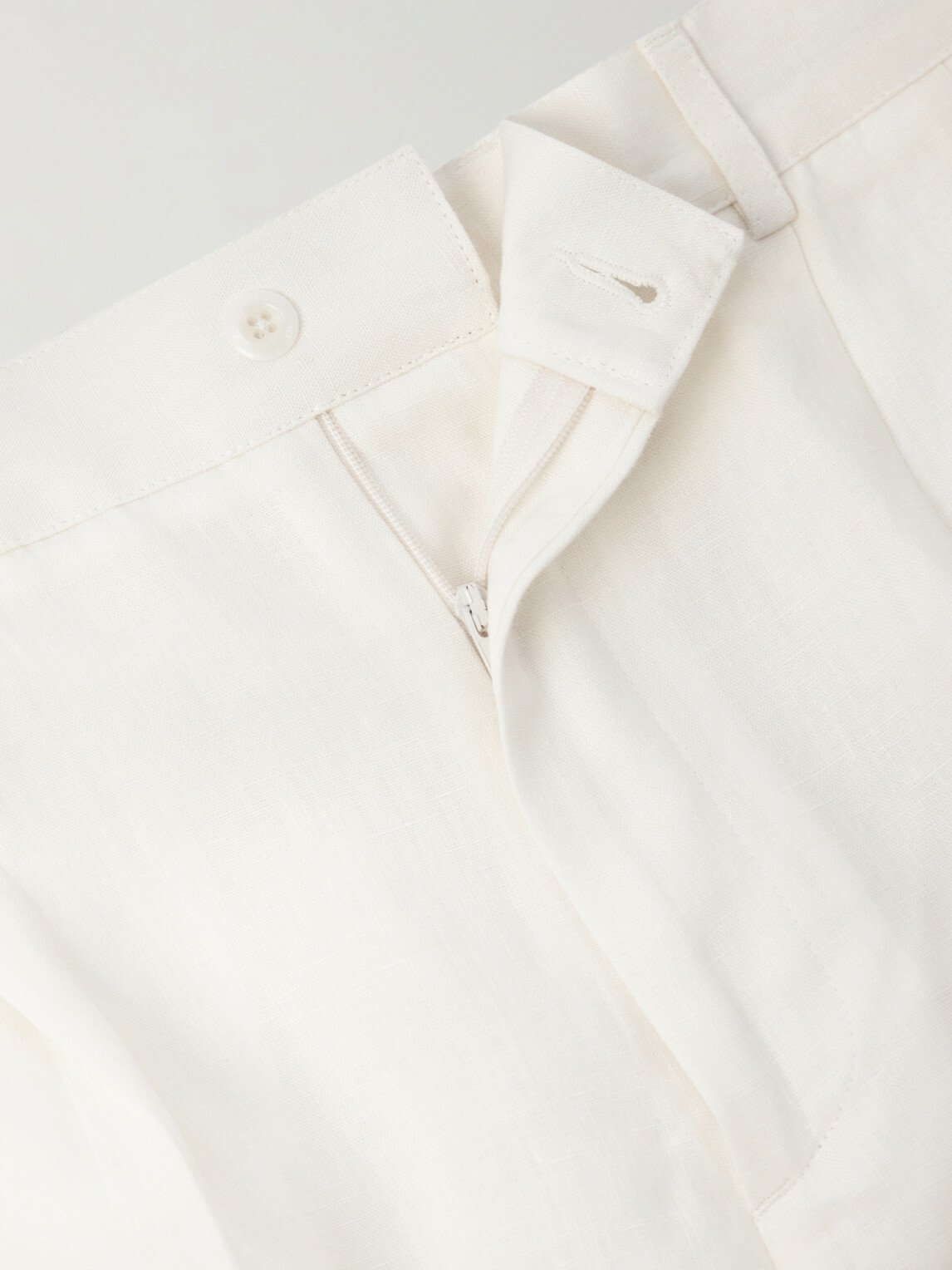 Rubinacci - Straight-Leg Pleated Cotton Shorts - White