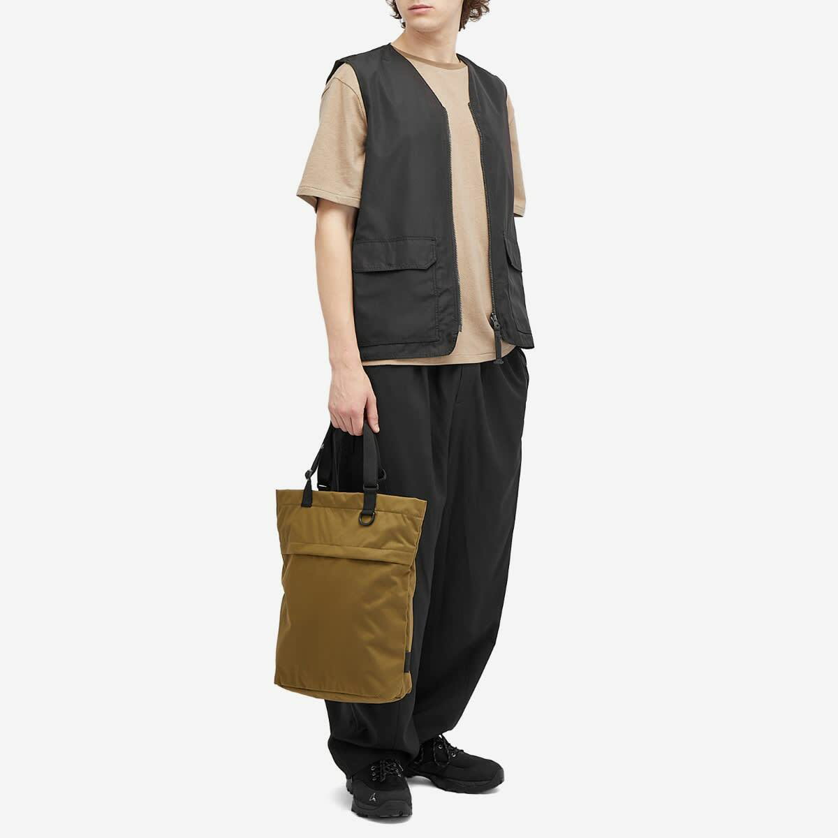 Snow Peak Men's Everyday Use 2 Way Tote in Brown Snow Peak