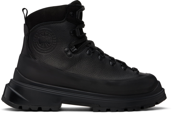 Photo: Canada Goose Black Journey Boots