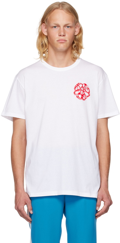 Photo: Alexander McQueen White Graphic T-Shirt