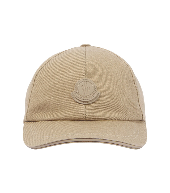 Photo: Moncler Logo cotton baseball cap