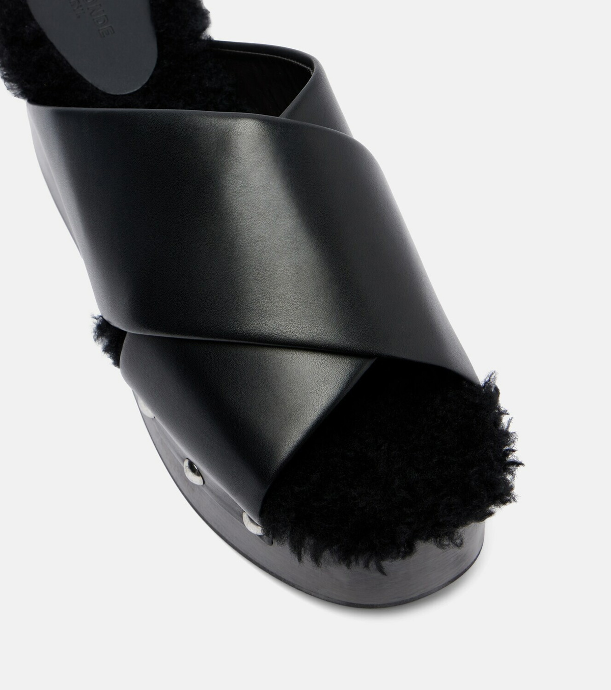 Le Monde Béryl Leather sandals