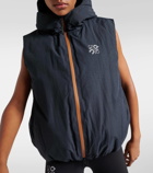 Loewe x On logo technical puffer vest