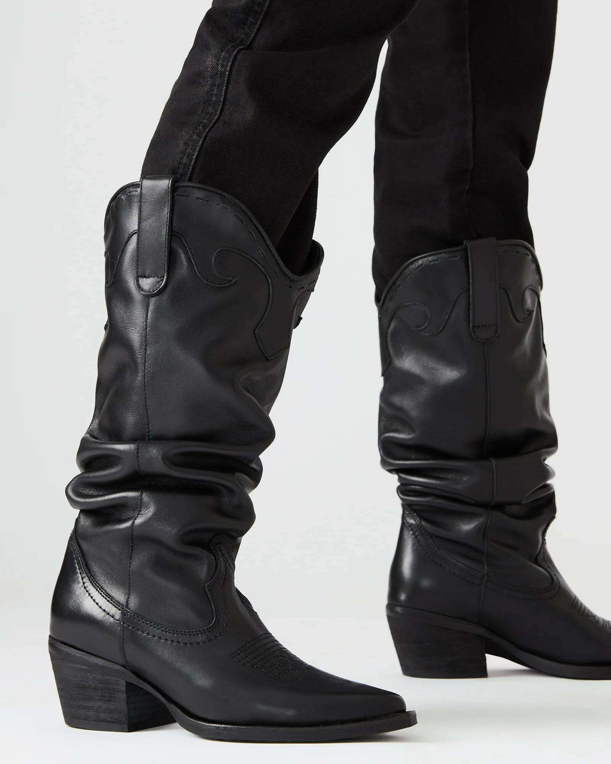 Steve Madden Stage Boots in Black