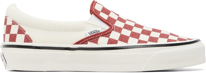 Photo: Vans Red & Off-White Premium Classic Slip-On Sneakers