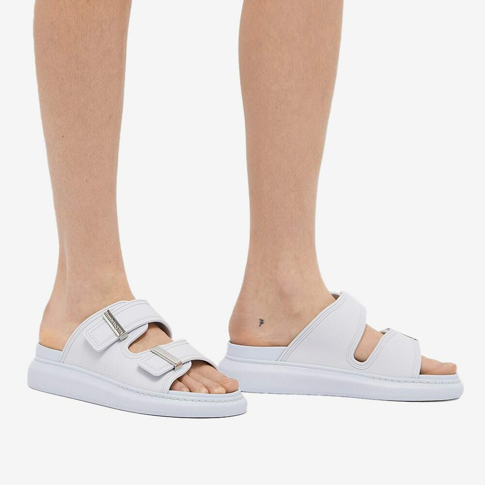 Alexander McQueen Women's Rubber Slide in Pale Lilac/Silver Alexander McQueen Women's Rubber Slide in Pale Lilac/Silver