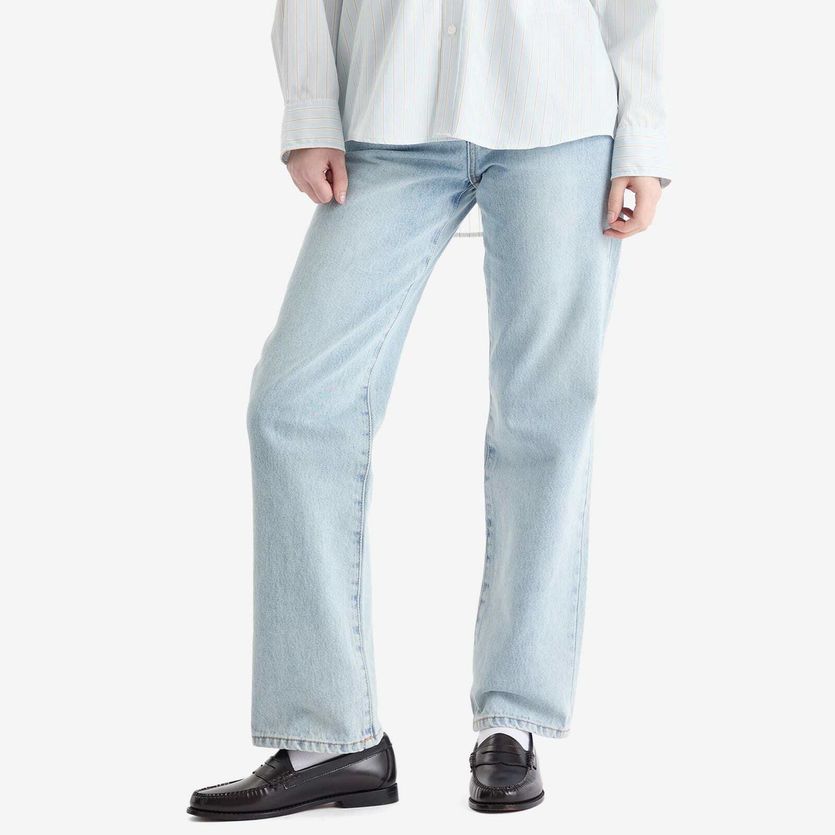 DUNST Women's Essential Straight Full Length Jeans in Light Blue