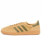 Adidas Handball Spezial Sneaker in Golden Beige/Focus Olive/Gum