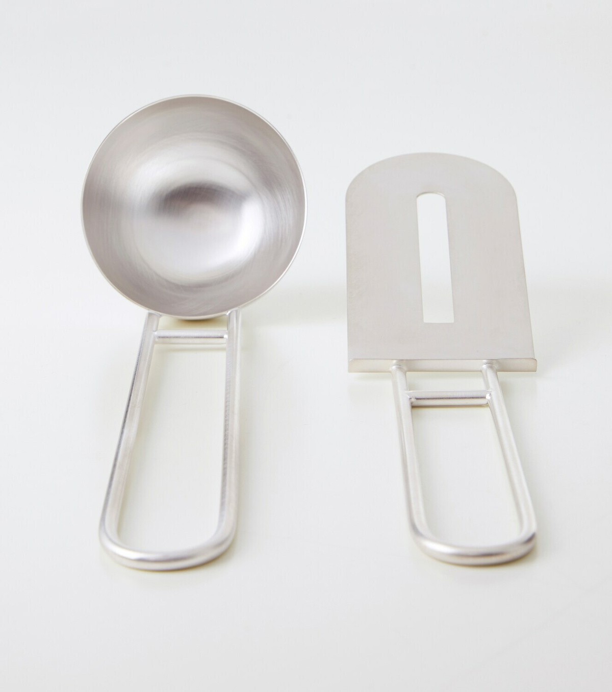 Natalia Criado Artefacto spatula and ladle set