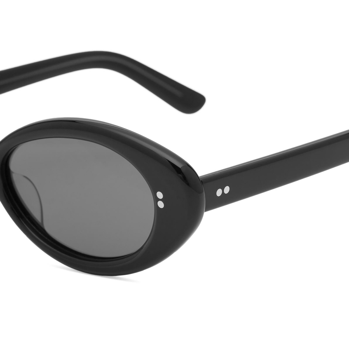 AKILA Daisy Sunglasses in Black 