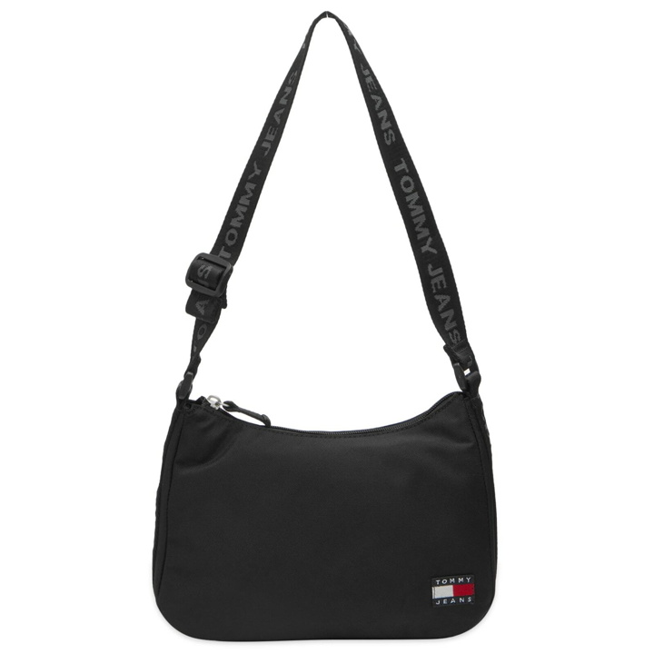 Photo: Tommy Jeans Women's Essential Daily Shoulder Bag in Black 