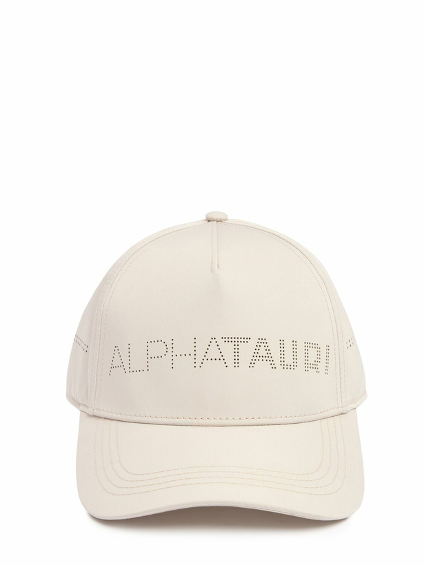 Photo: ALPHATAURI Avias Cap
