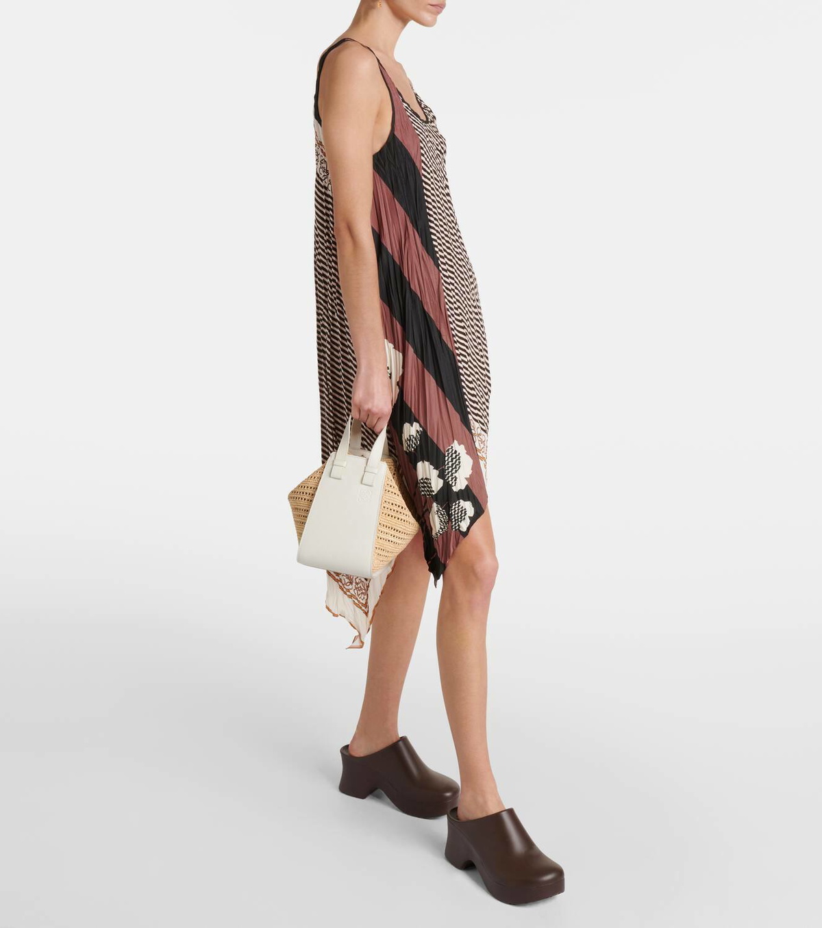 LOEWE HAMMOCK WOVEN ミディアム LOEWE Hammock woven leather tote bag | NET-A-PORTER