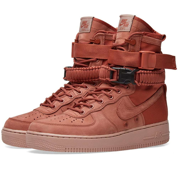 Photo: Nike SF Air Force 1 W