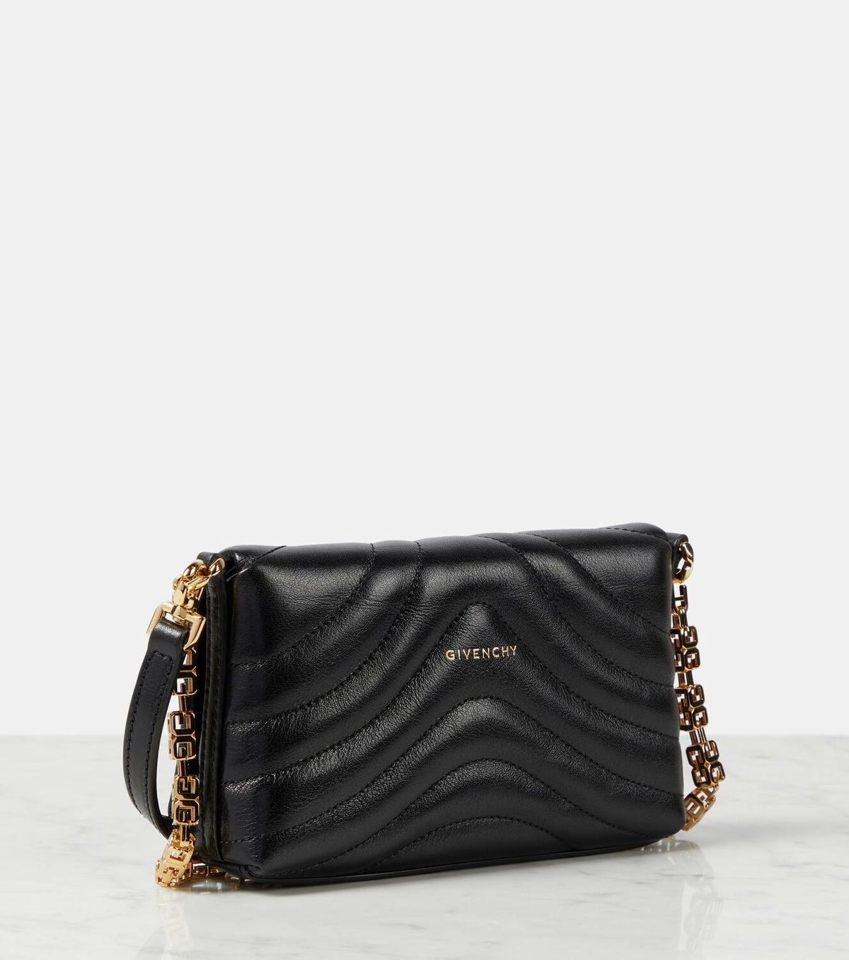 トートバッグ GIVENCHY Black Leather Small 4G Soft Shoulder Bag Givenchy Small 4g Soft Shoulder Bag In Black - 40% Off